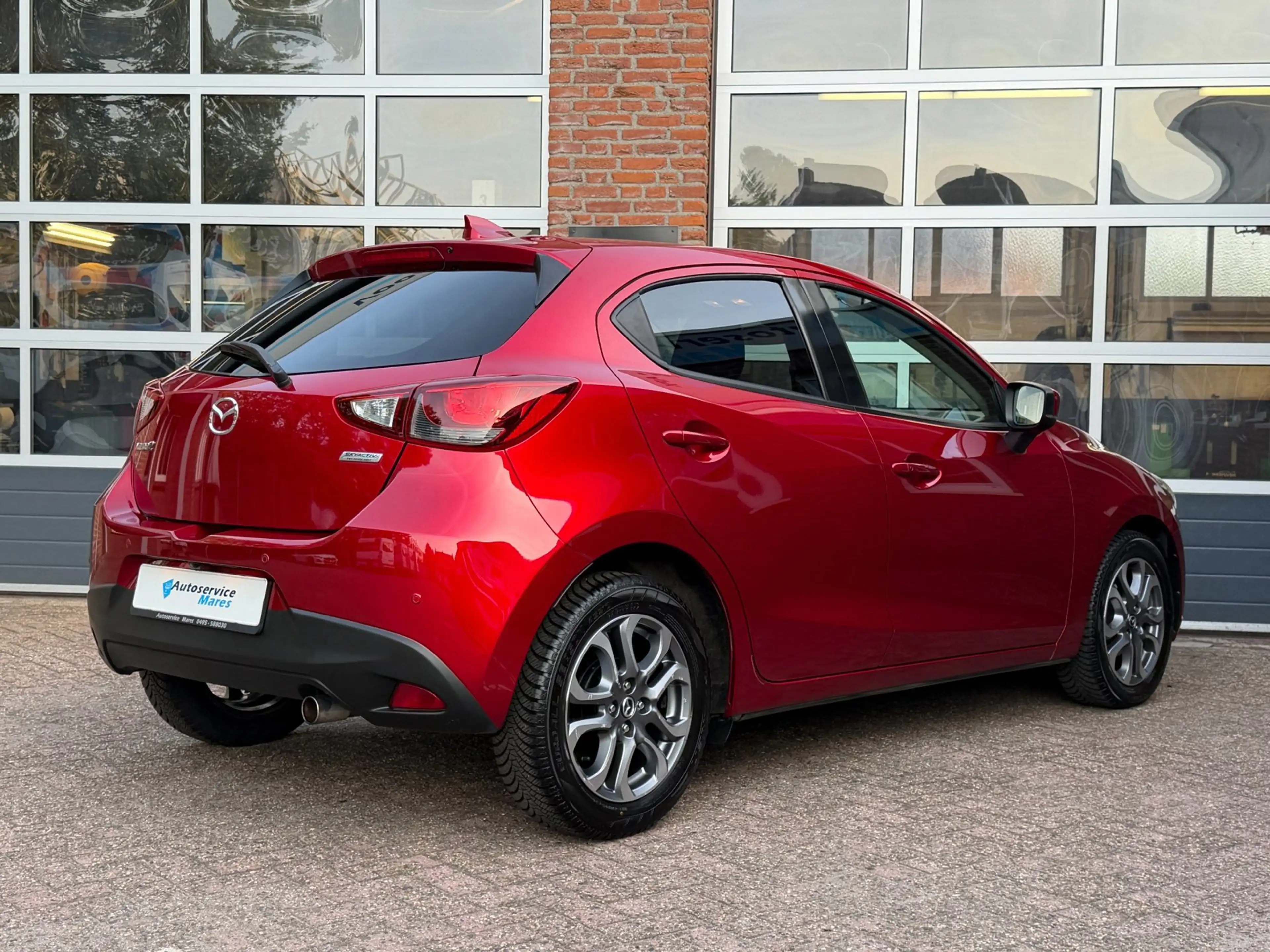 Mazda 2 1.5 Skyactiv-G GT-M, Automaat, Navi, Camera, Head — photo 3