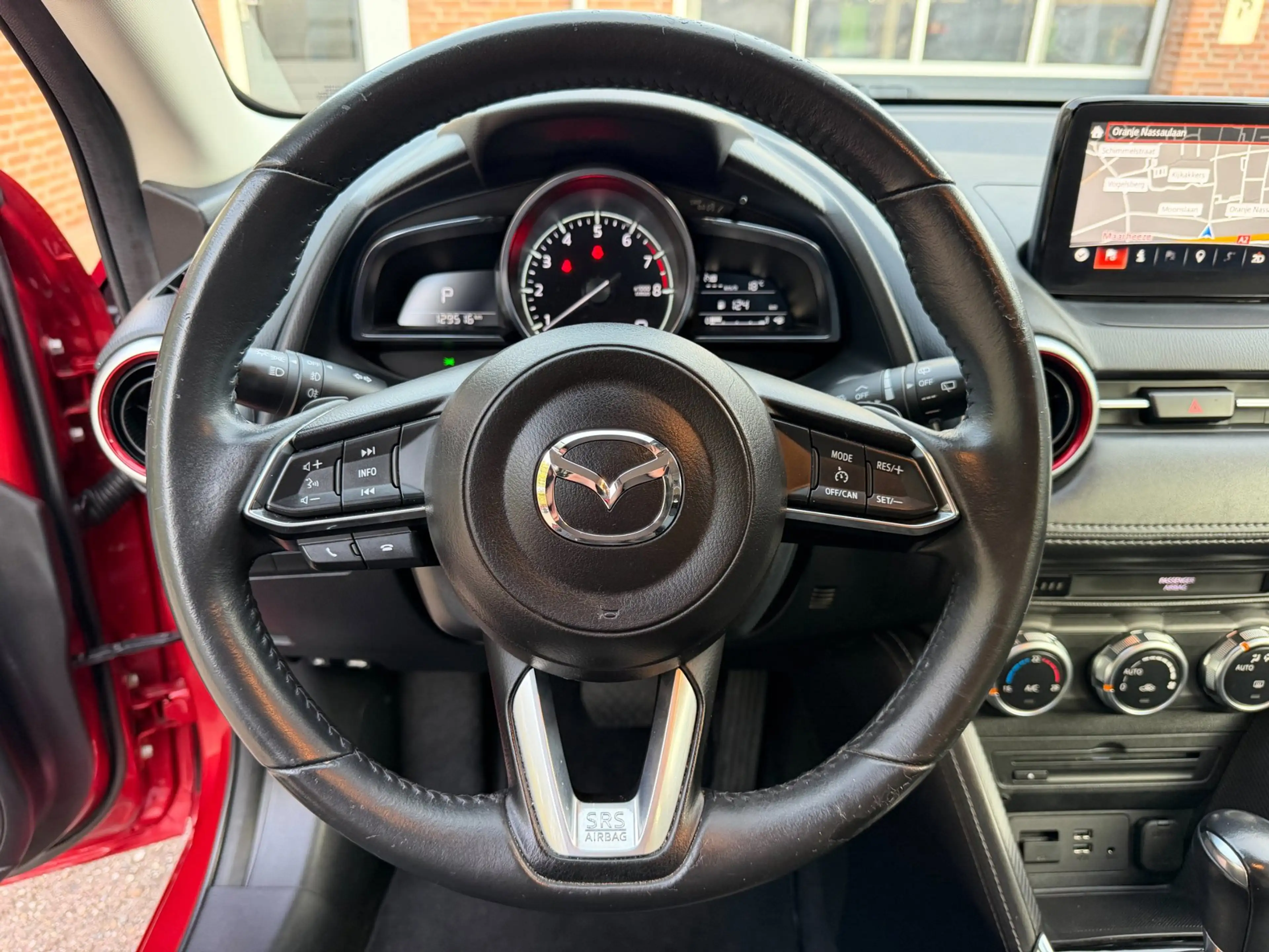 Mazda 2 1.5 Skyactiv-G GT-M, Automaat, Navi, Camera, Head — photo 15