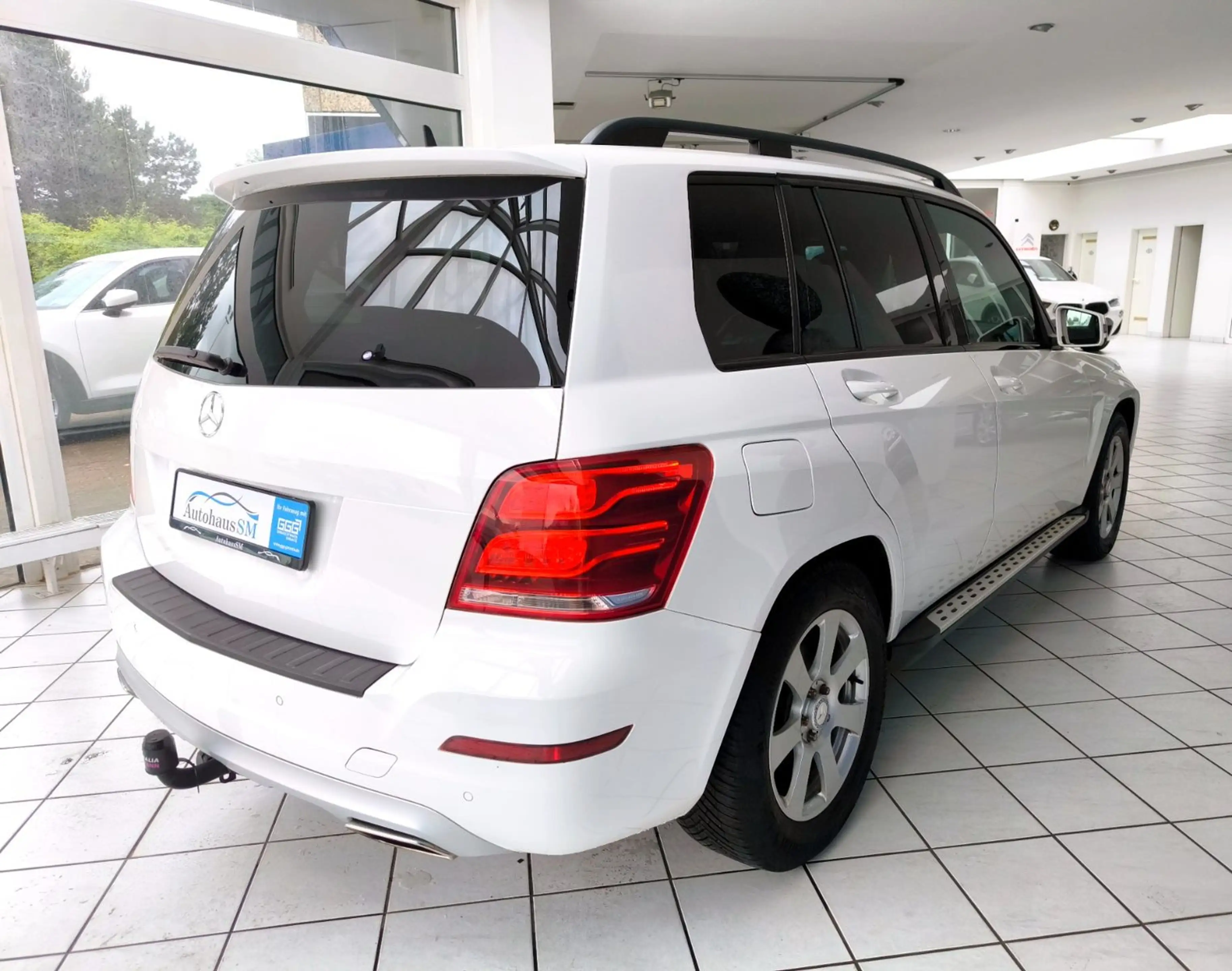 Mercedes-Benz GLK 250 CDI*BlueTec*4Matic*Ahk*Bi Xenon* — photo 6