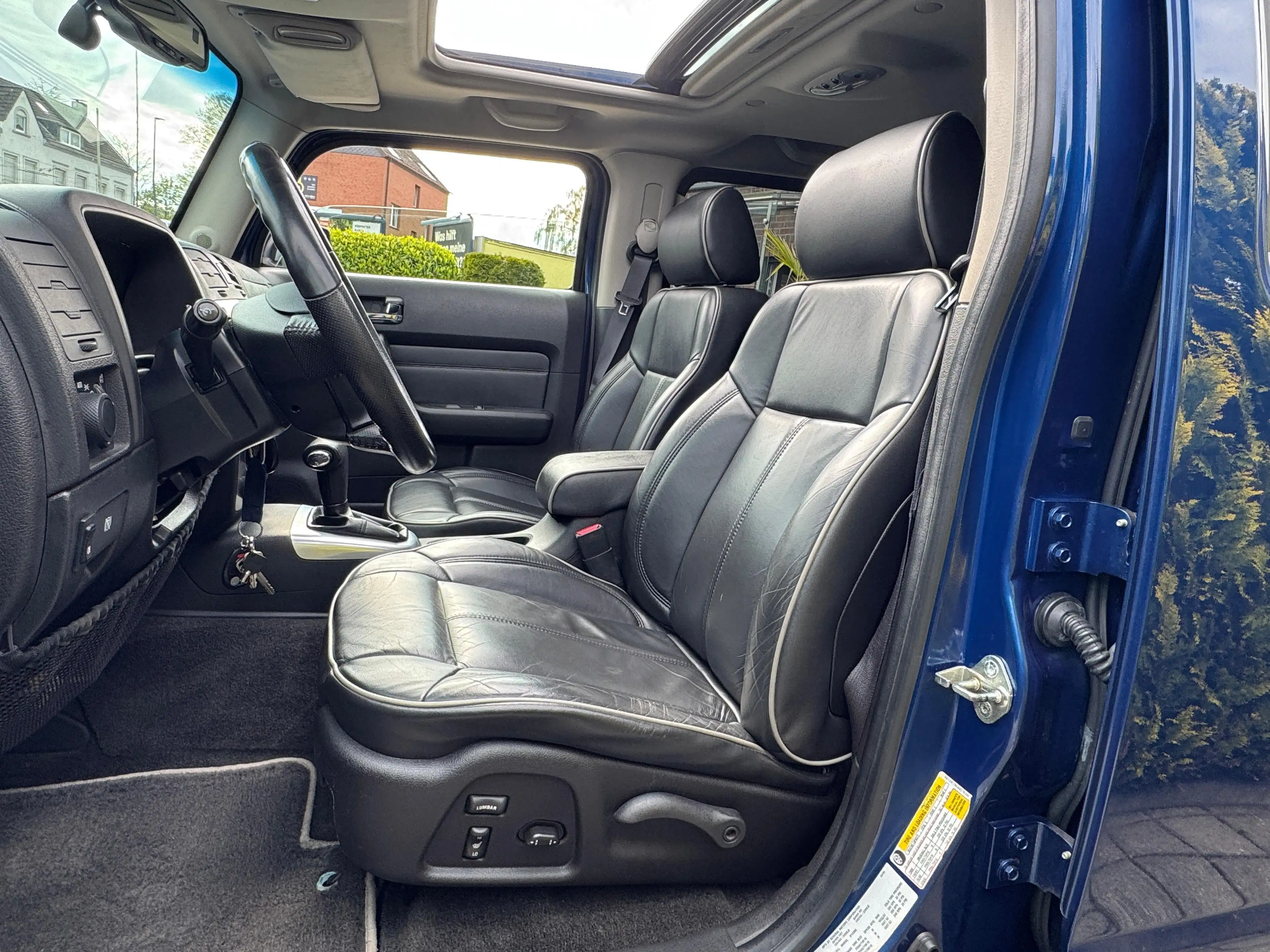 HUMMER H3 sehr gepflegt mit AHK+SHD — photo 9