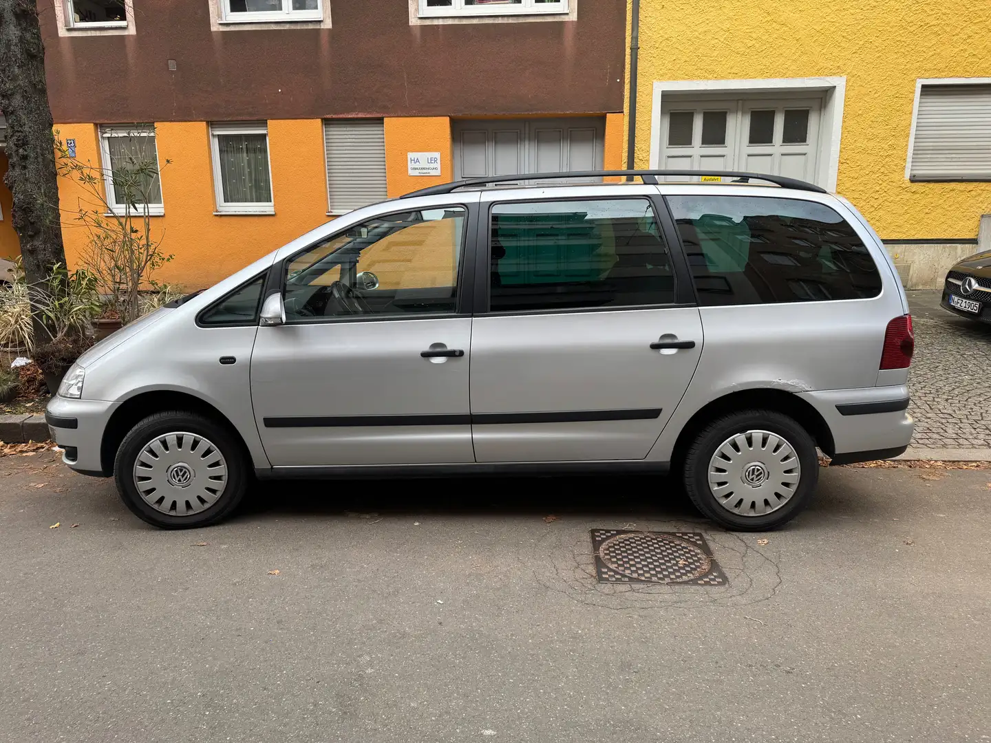 Volkswagen Sharan Sharan 1.9 TDI Trendline Silber - 1