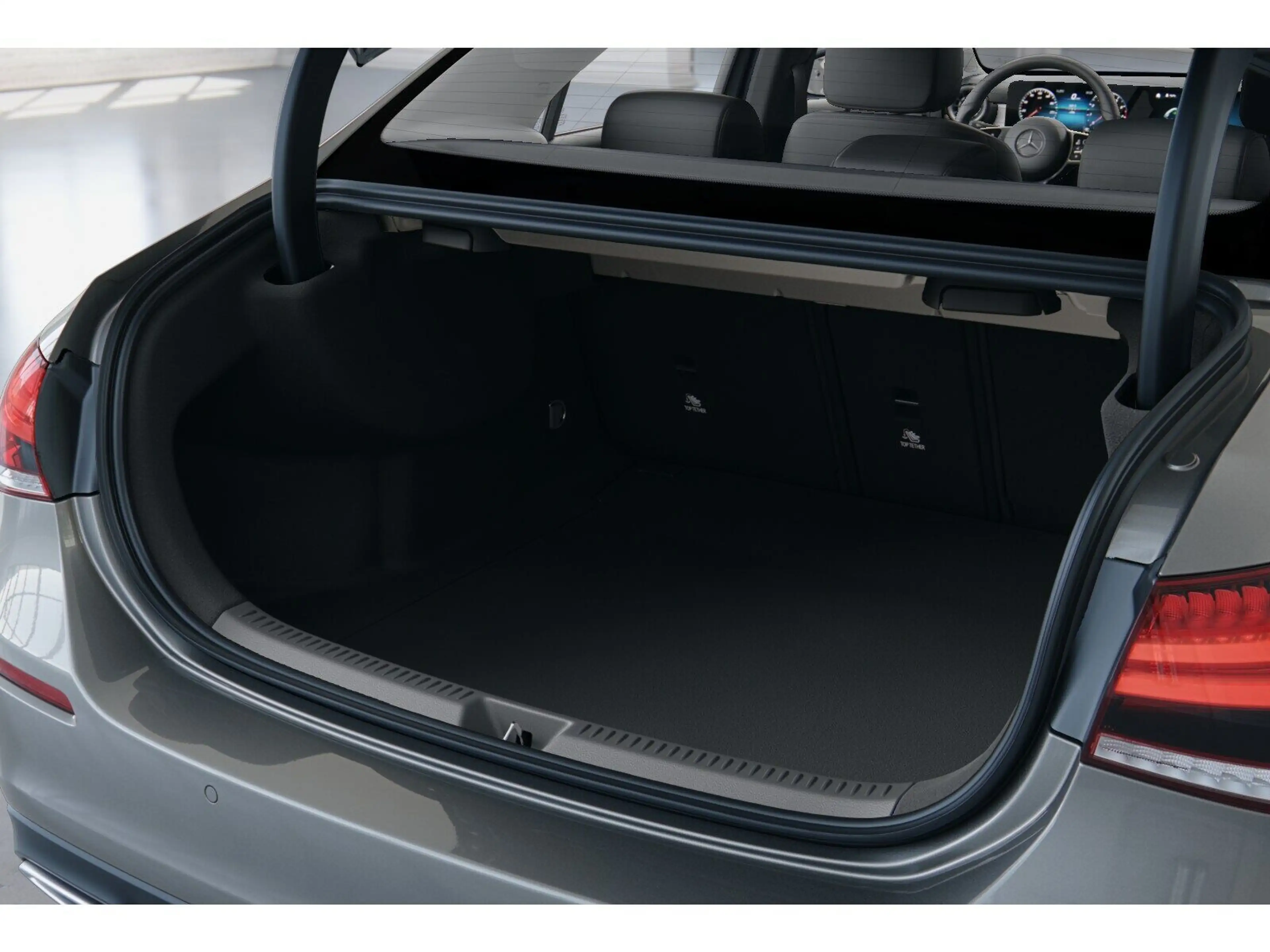Mercedes-Benz A 200 Carbon+MBUX+Progressive+CarPlay+KAMERA+AUT — photo 11