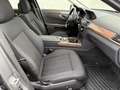 Mercedes-Benz E 200 CGI BlueEfficiency Xenon*Navi*AHK*Glasdach Argent - thumbnail 13