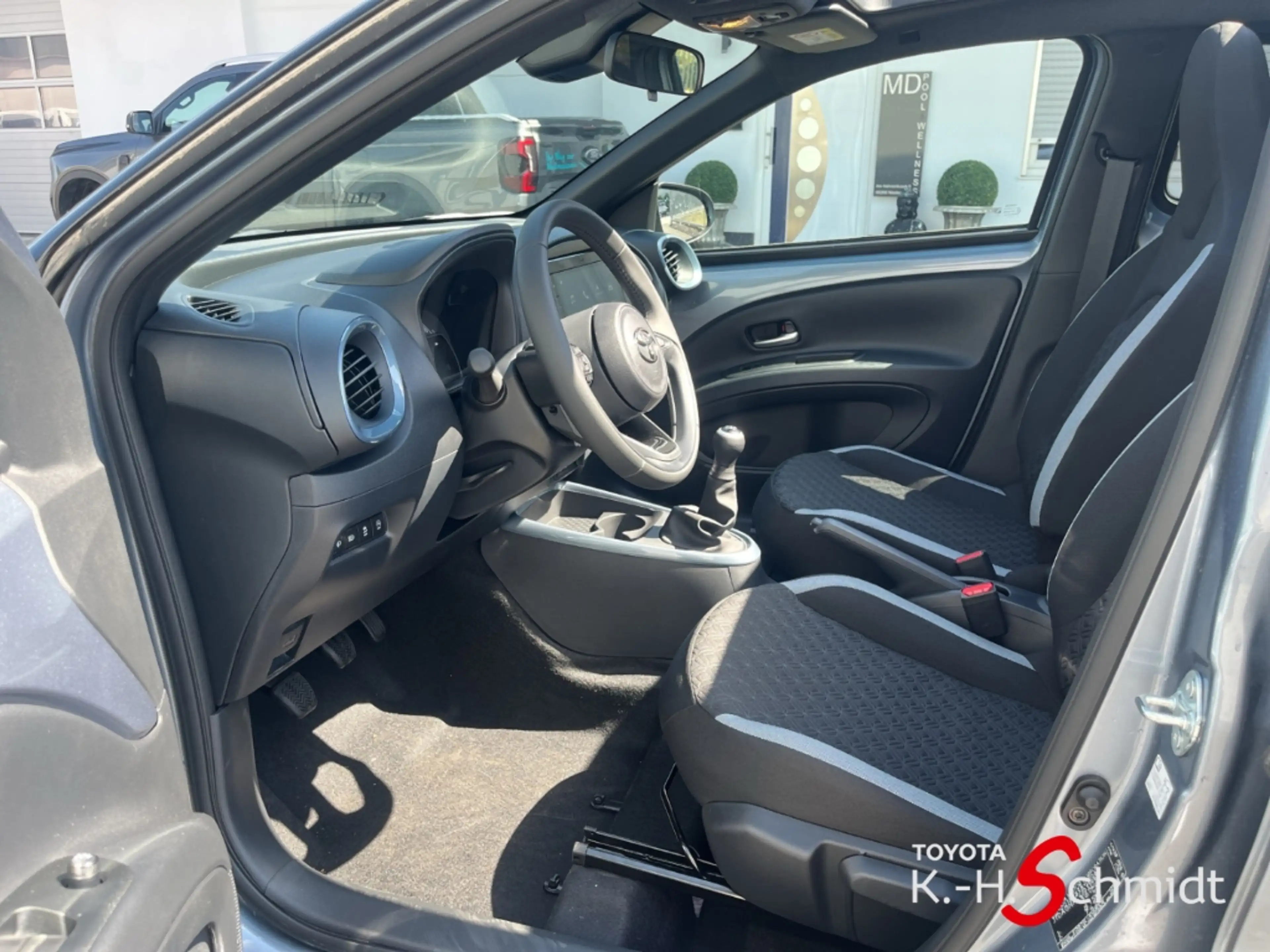 Toyota Aygo X 1,0 l Teamplayer Air 5 M T — photo 7