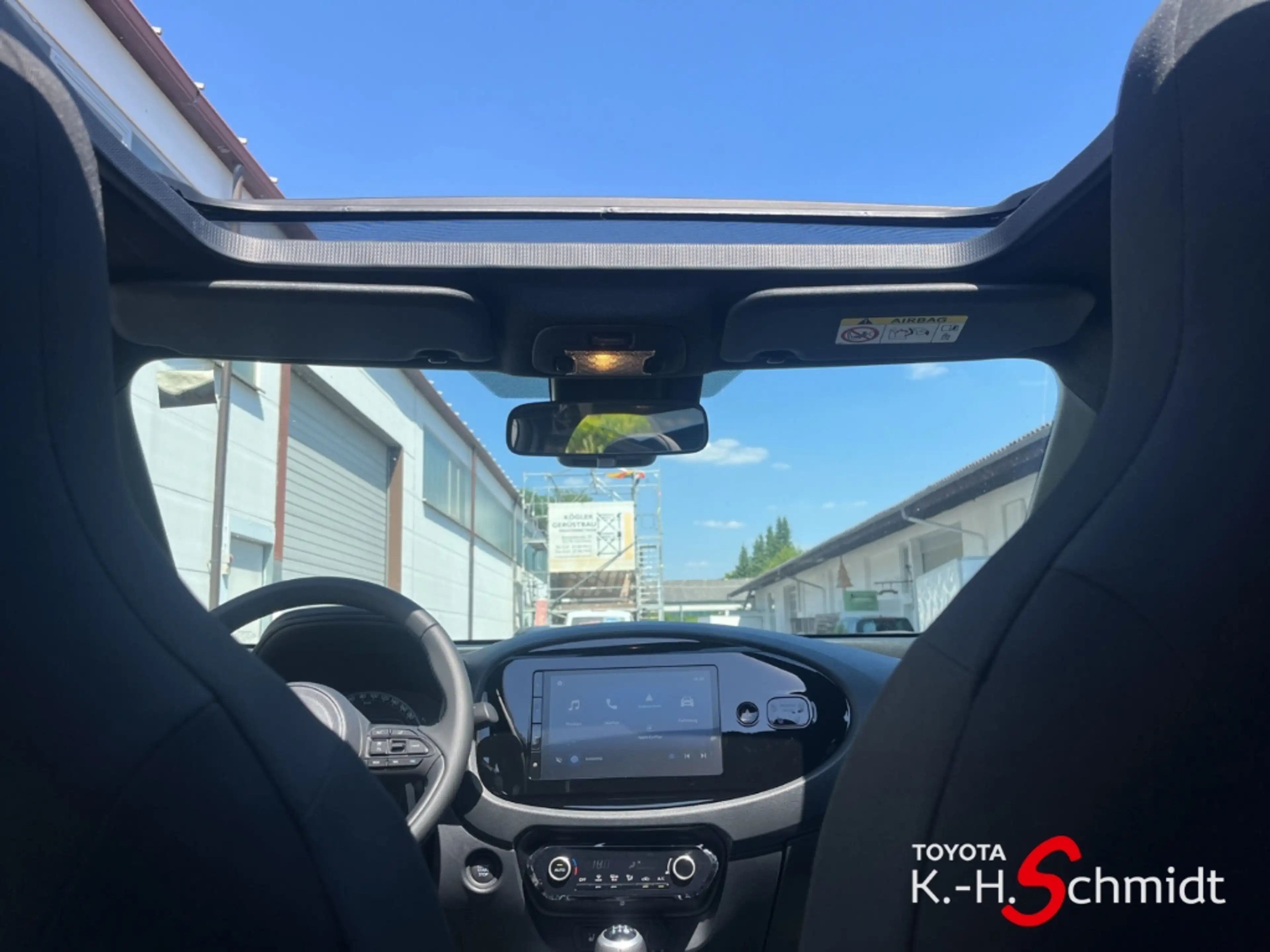 Toyota Aygo X 1,0 l Teamplayer Air 5 M T — photo 13