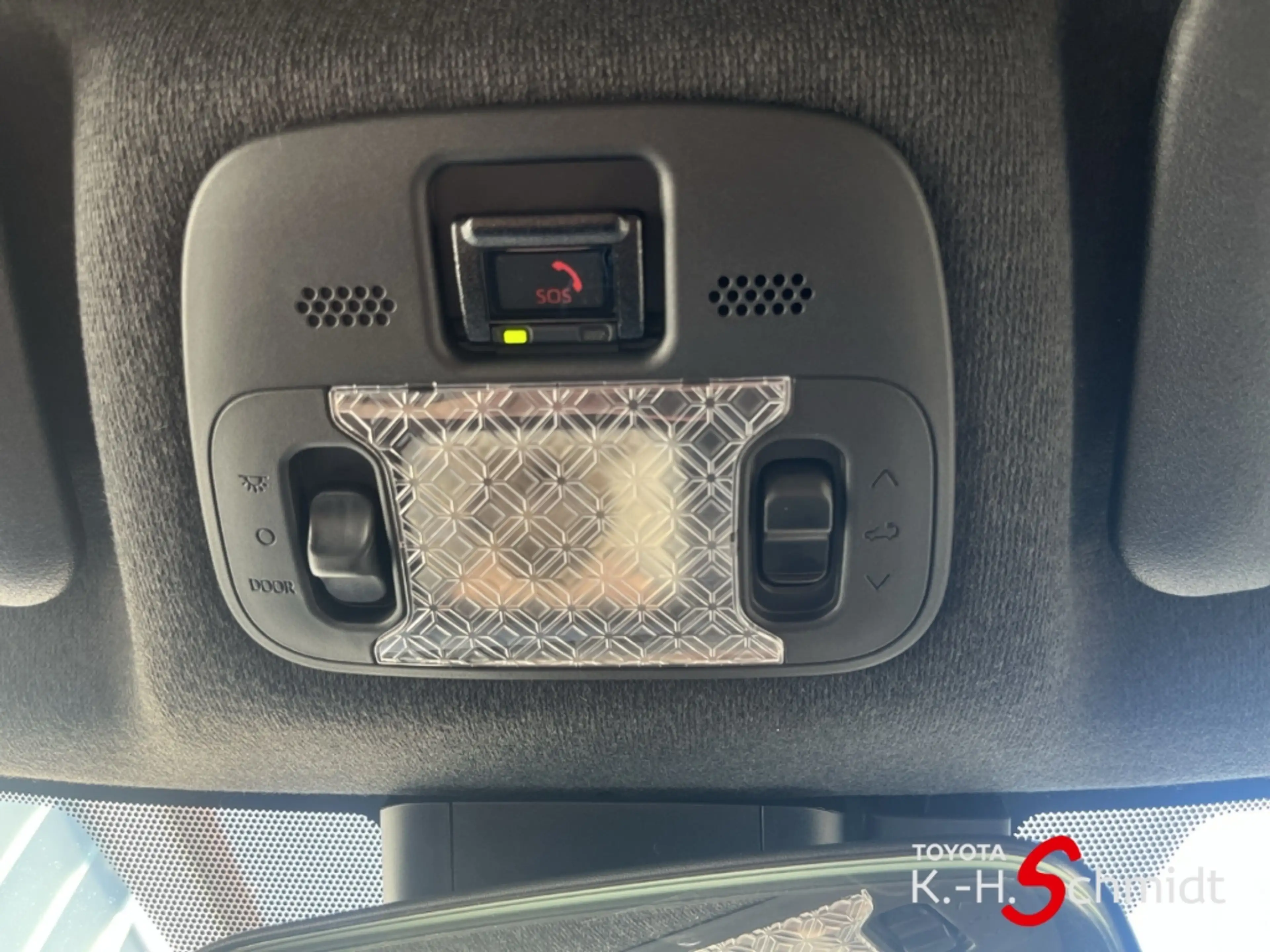 Toyota Aygo X 1,0 l Teamplayer Air 5 M T — photo 16
