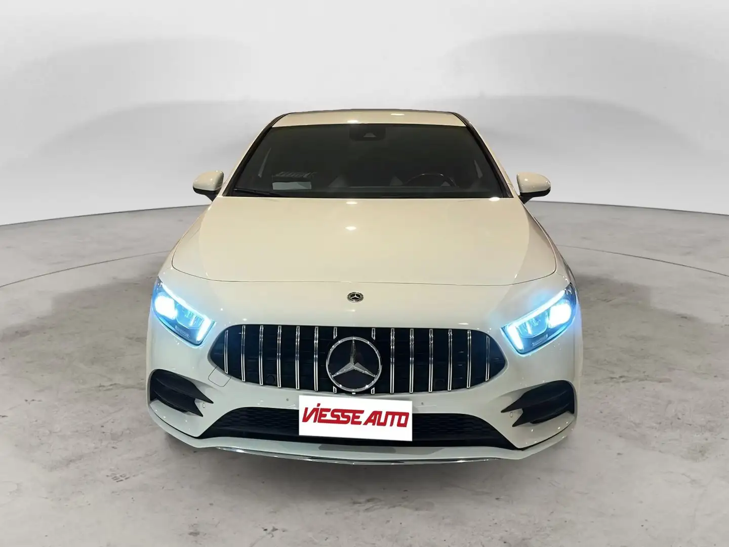 Mercedes-Benz A 250 Classe A - W177 2018 Premium auto Alb - 2