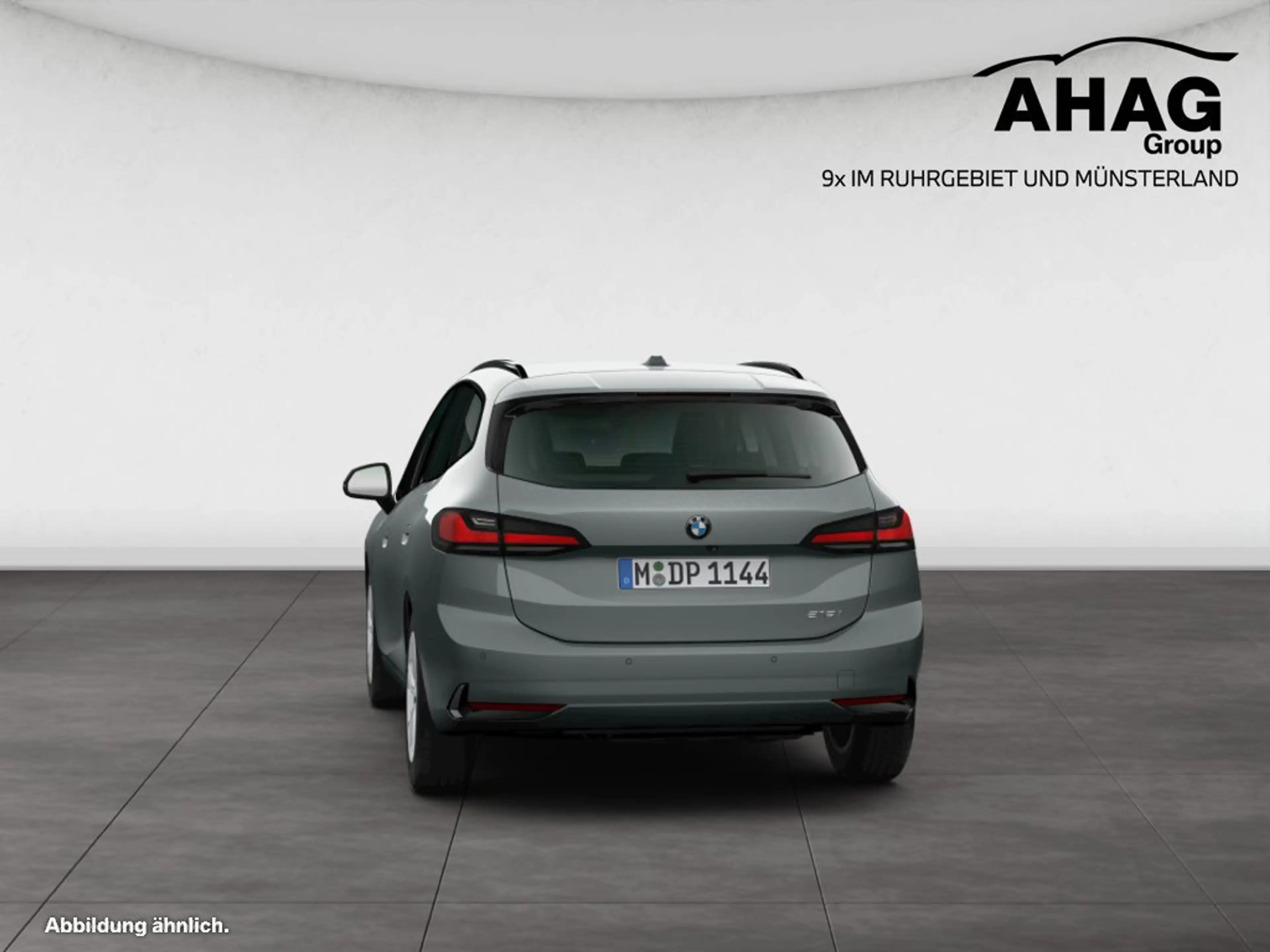 BMW 218 i — photo 7