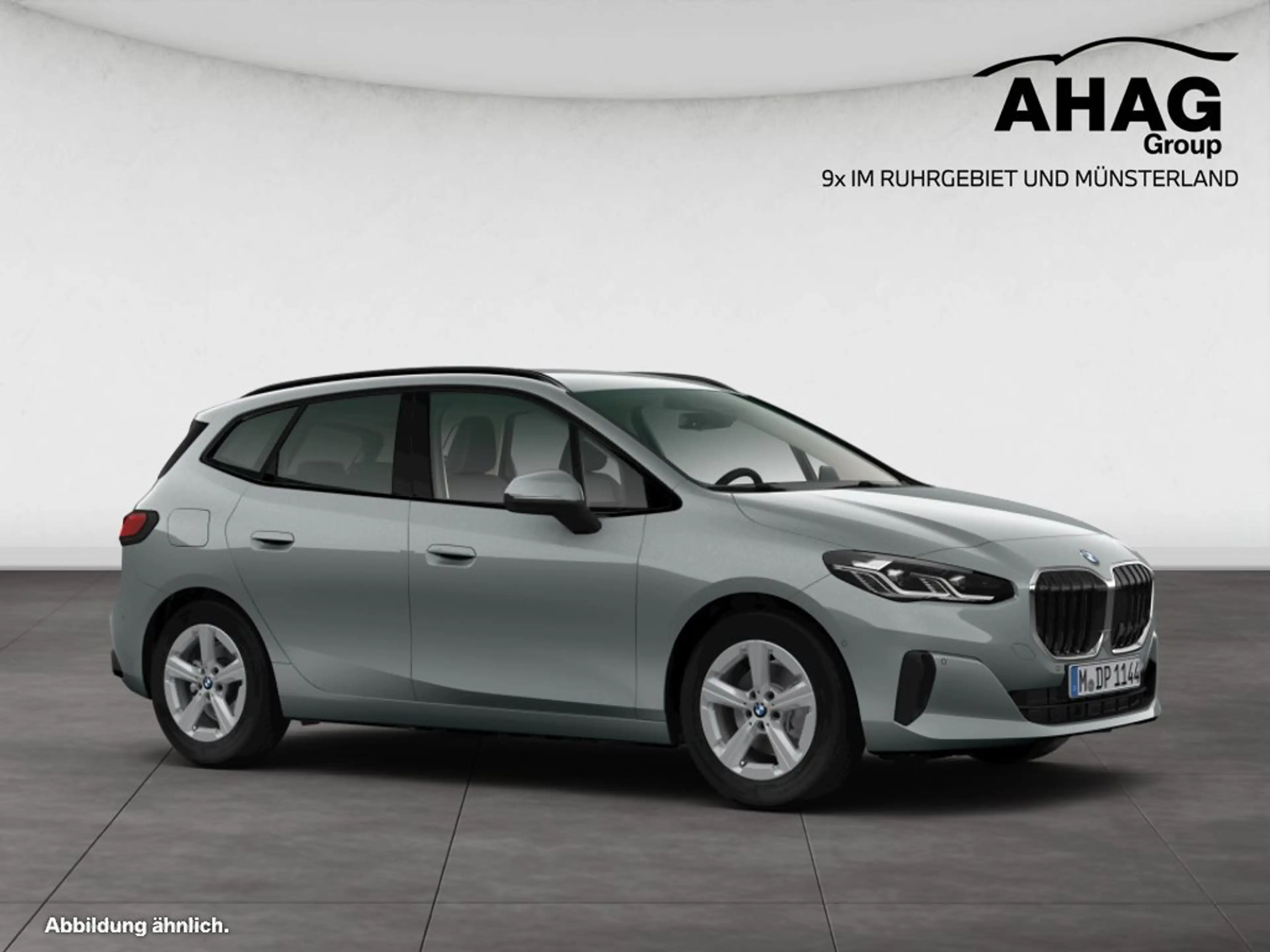 BMW 218 i — photo 9