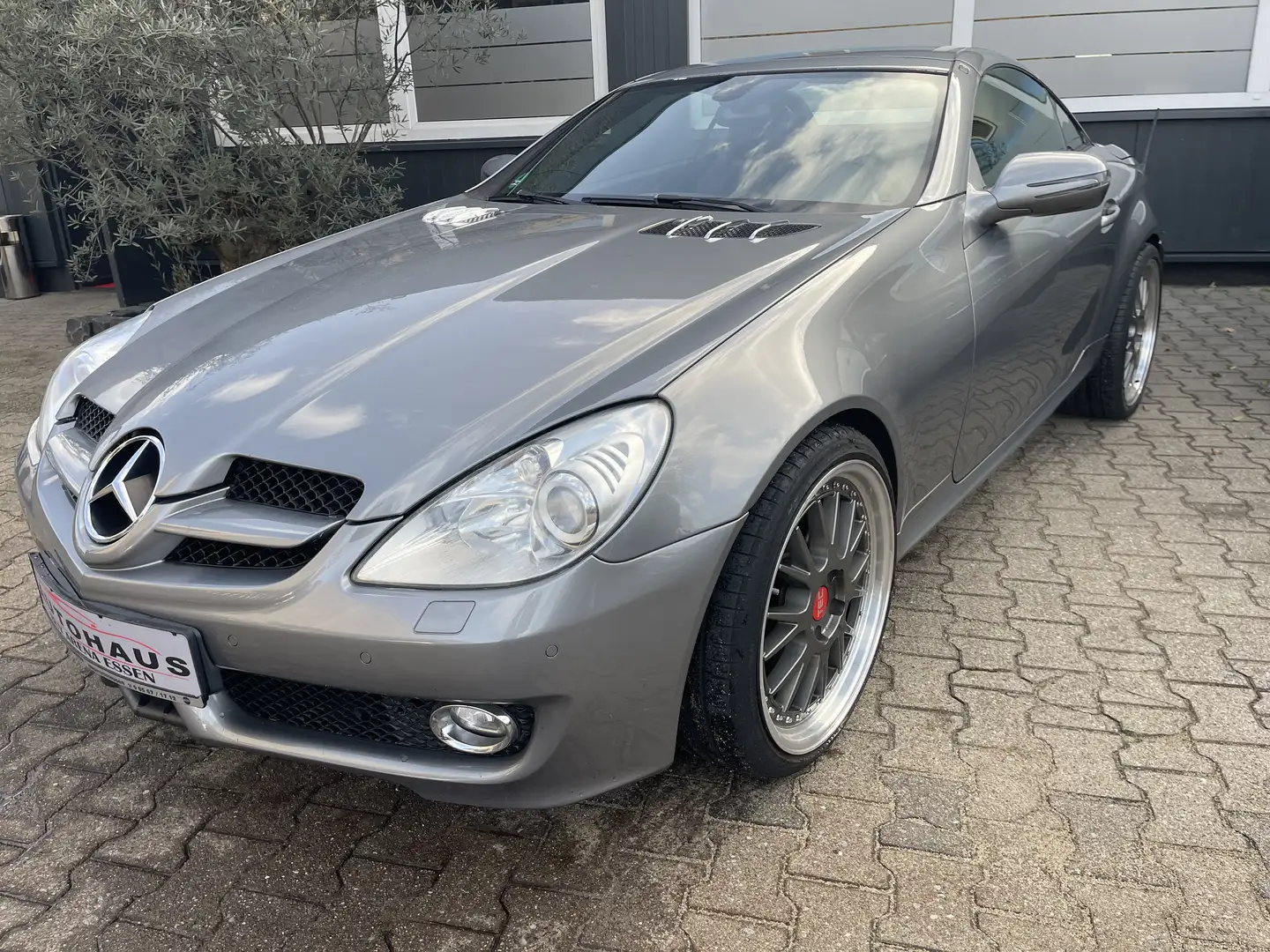 Mercedes-Benz SLK 350 V6 Facelift 7G-Tronic Leder Voll Top Gepflegt Grau - 2