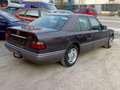 Mercedes-Benz E 250 D Automatik*AHK*SHD*1.Hand* Violett - thumbnail 4