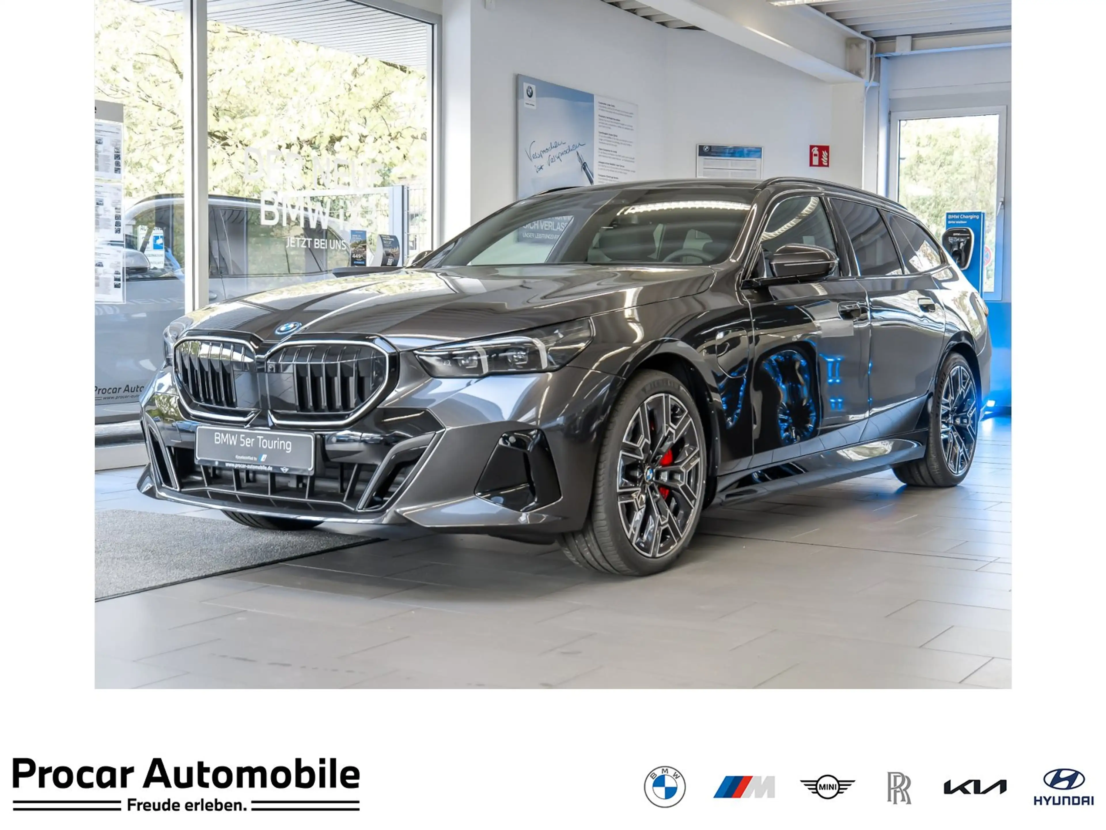 BMW 550 e xDrive M Sport Pro HUD PANO ACC AHK LM