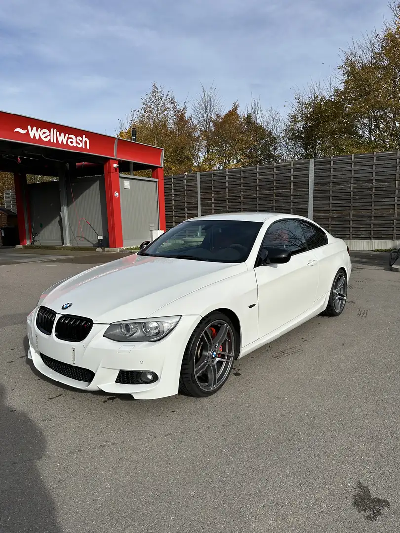 BMW 330 330d Coupe Aut. - 1