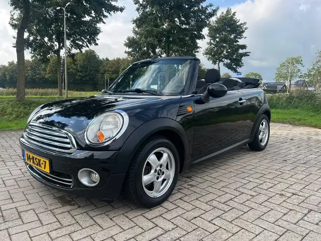MINI Cooper Cabrio 1.6 Pepper