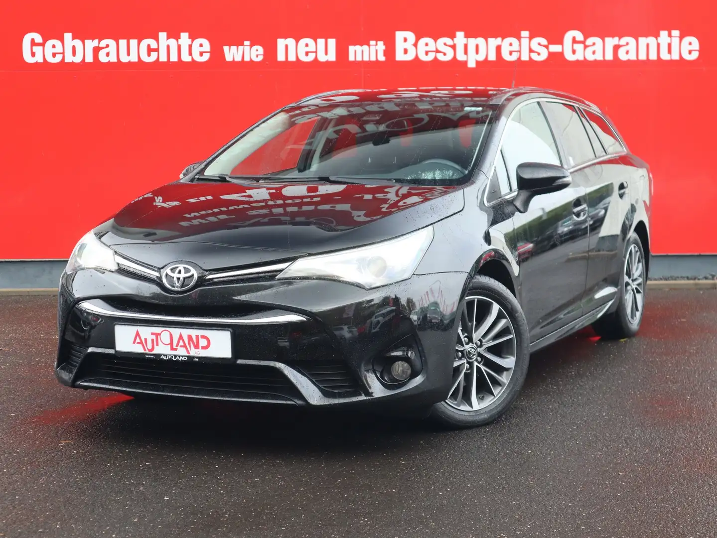 Toyota Avensis 1.8 TS Comfort LED Navi Kamera DAB PDC Noir - 2