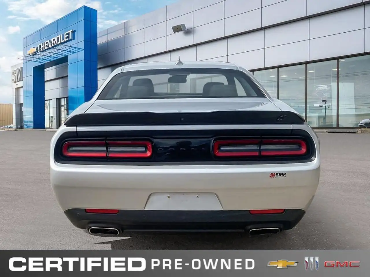 Dodge Challenger снимка Dodge Challenger