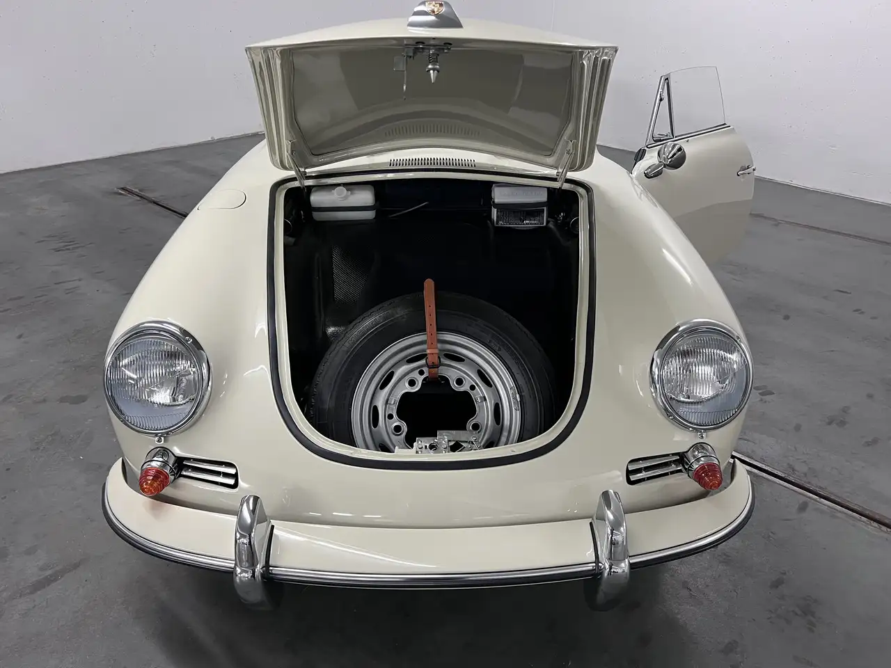 Porsche 356B /1600 Reutter Cabriolet Neuwagen, foto 11