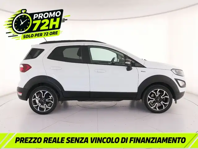 Ford EcoSport view 3