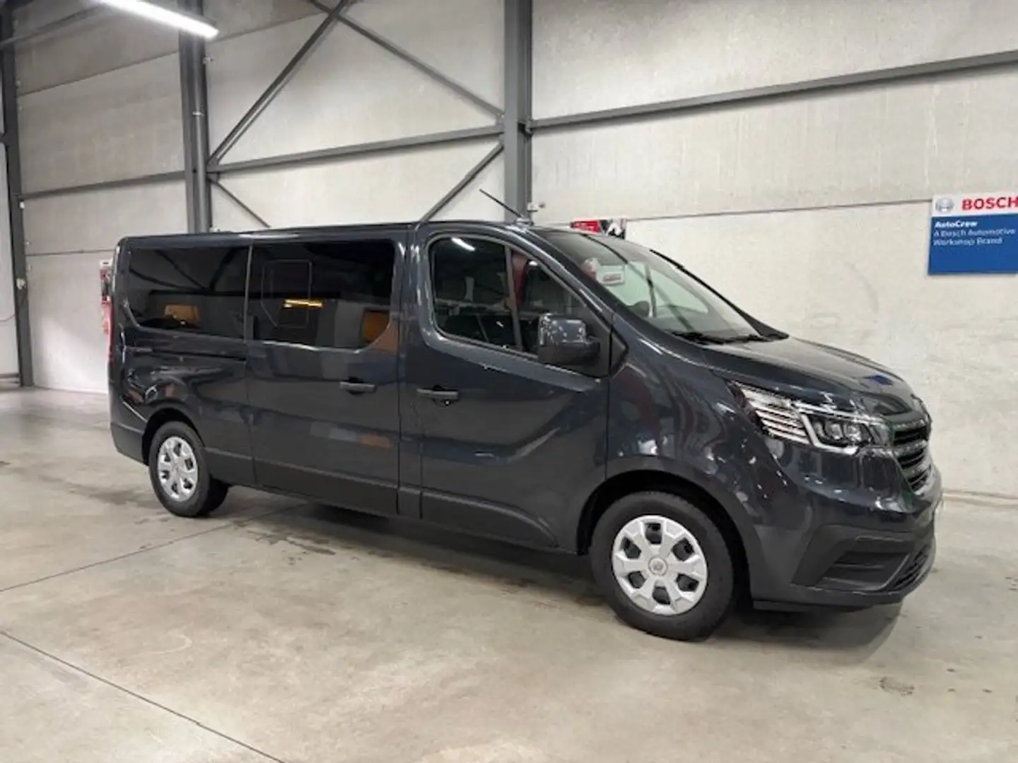 Renault Trafic Trafic Blue dCi 150 L2H1 Komfort Grijs - 1