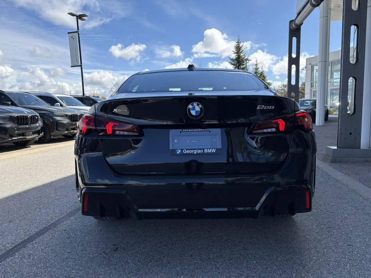 BMW 2 Series снимка BMW 2 Series