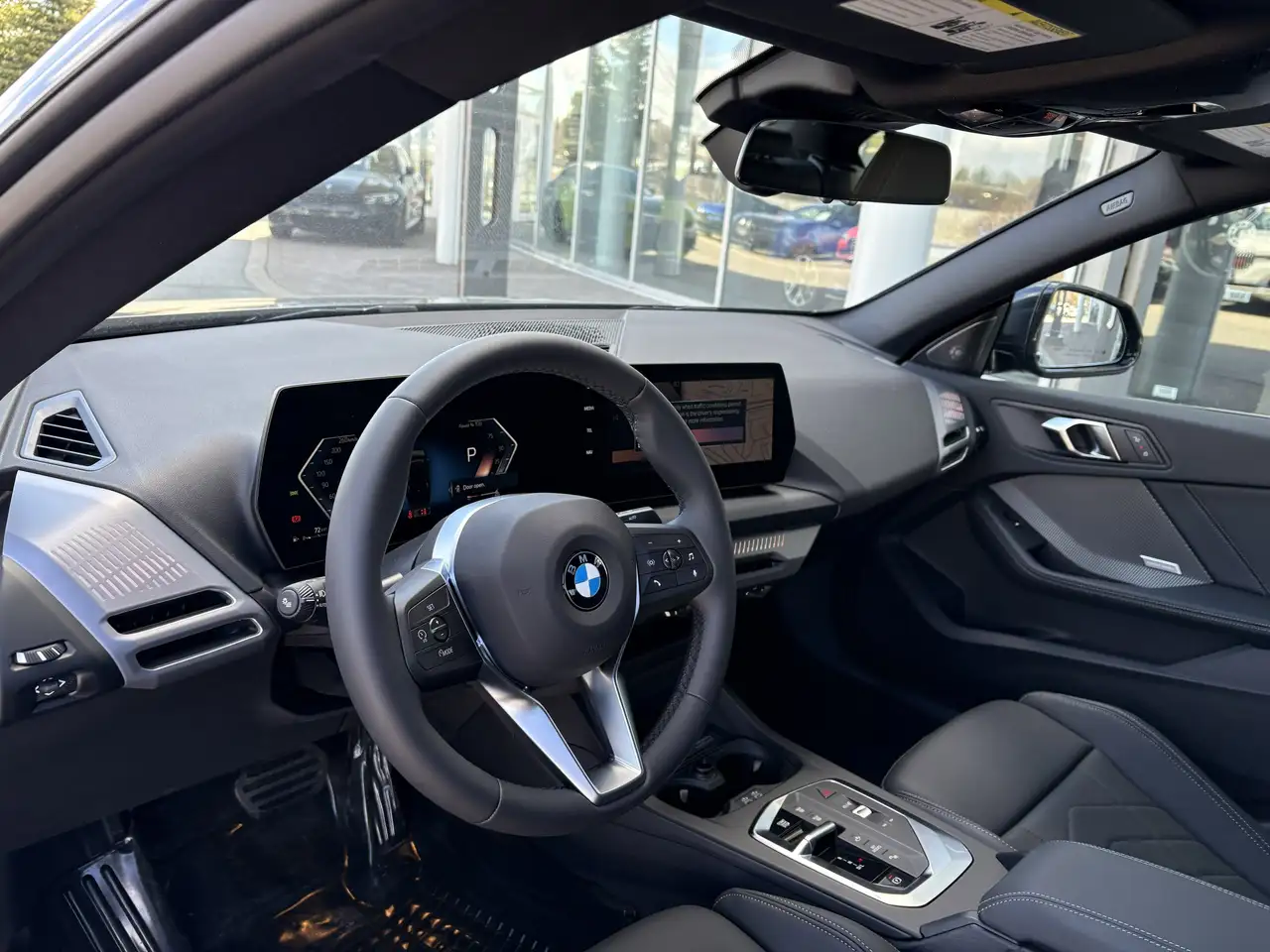 BMW 2 Series снимка BMW 2 Series