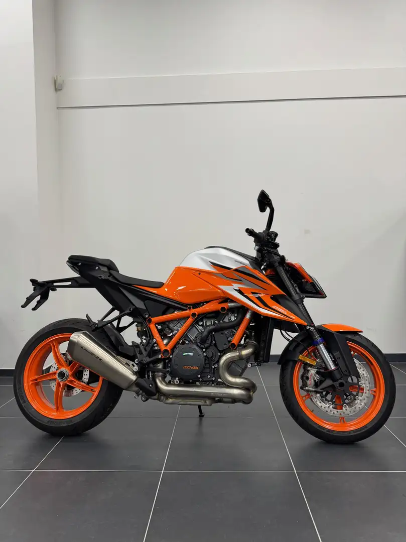 KTM 1290 Super Duke R - 2