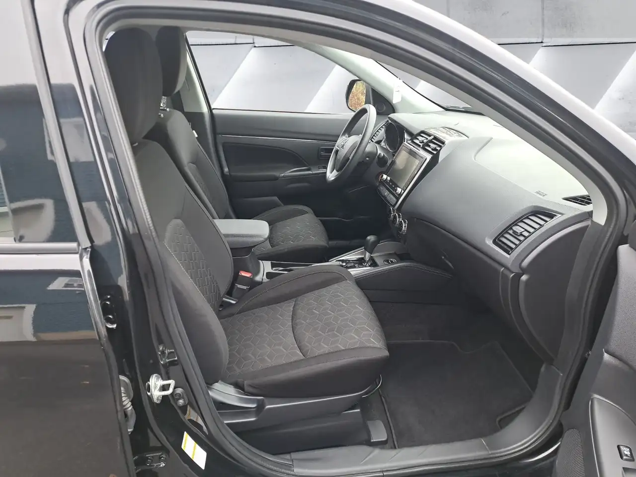 Mitsubishi RVR снимка Mitsubishi RVR