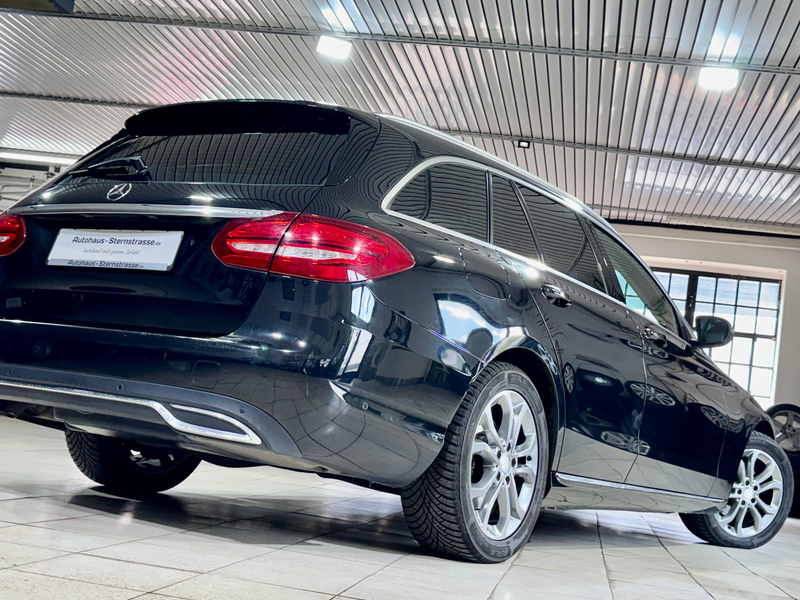 Mercedes-Benz C 220 Mercedes-Benz C 220 T-Modell*Avantgarde*LED*Pano*GRA*AHK* — photo 5