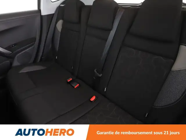 Peugeot 2008 view 14