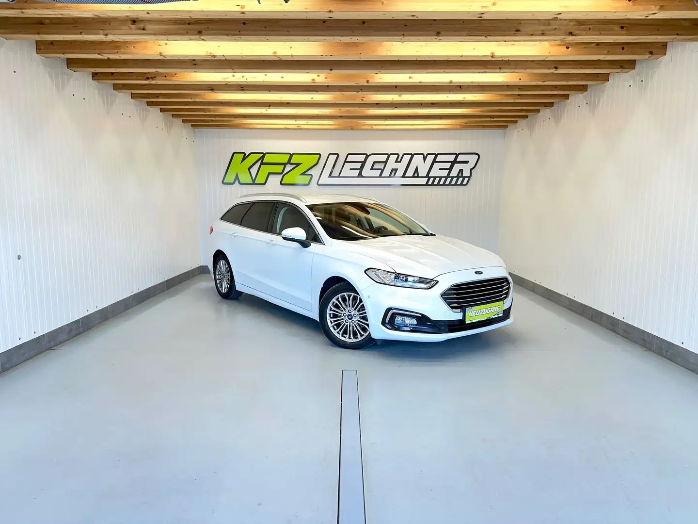 Ford Mondeo Turnier 2.0 EcoBl. Aut. "Titanium" LED*SITZH*NAVI Weiß - 1