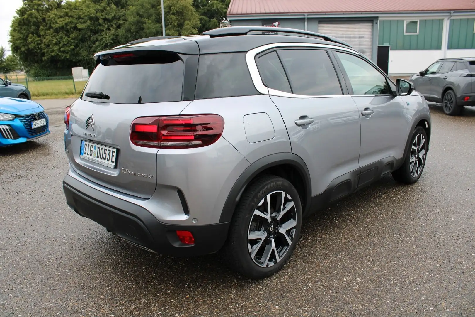 Citroen C5 Aircross Shine Plug-in-Hybrid 225 Grau - 2
