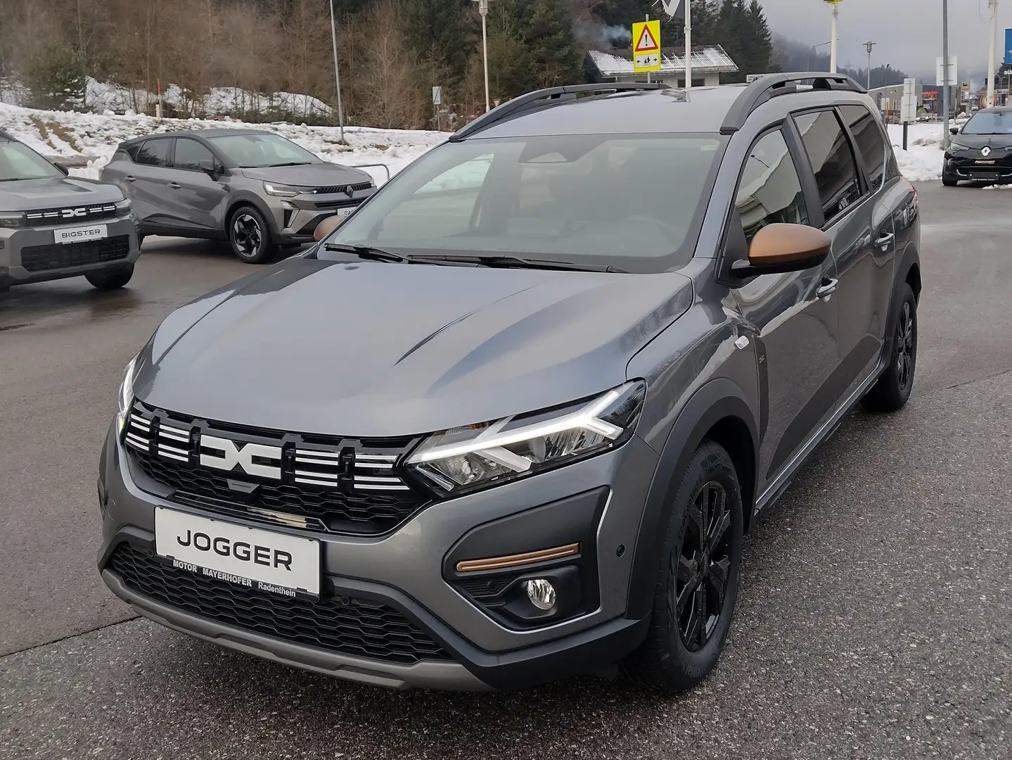 Dacia Jogger Extreme+ Grau - 1
