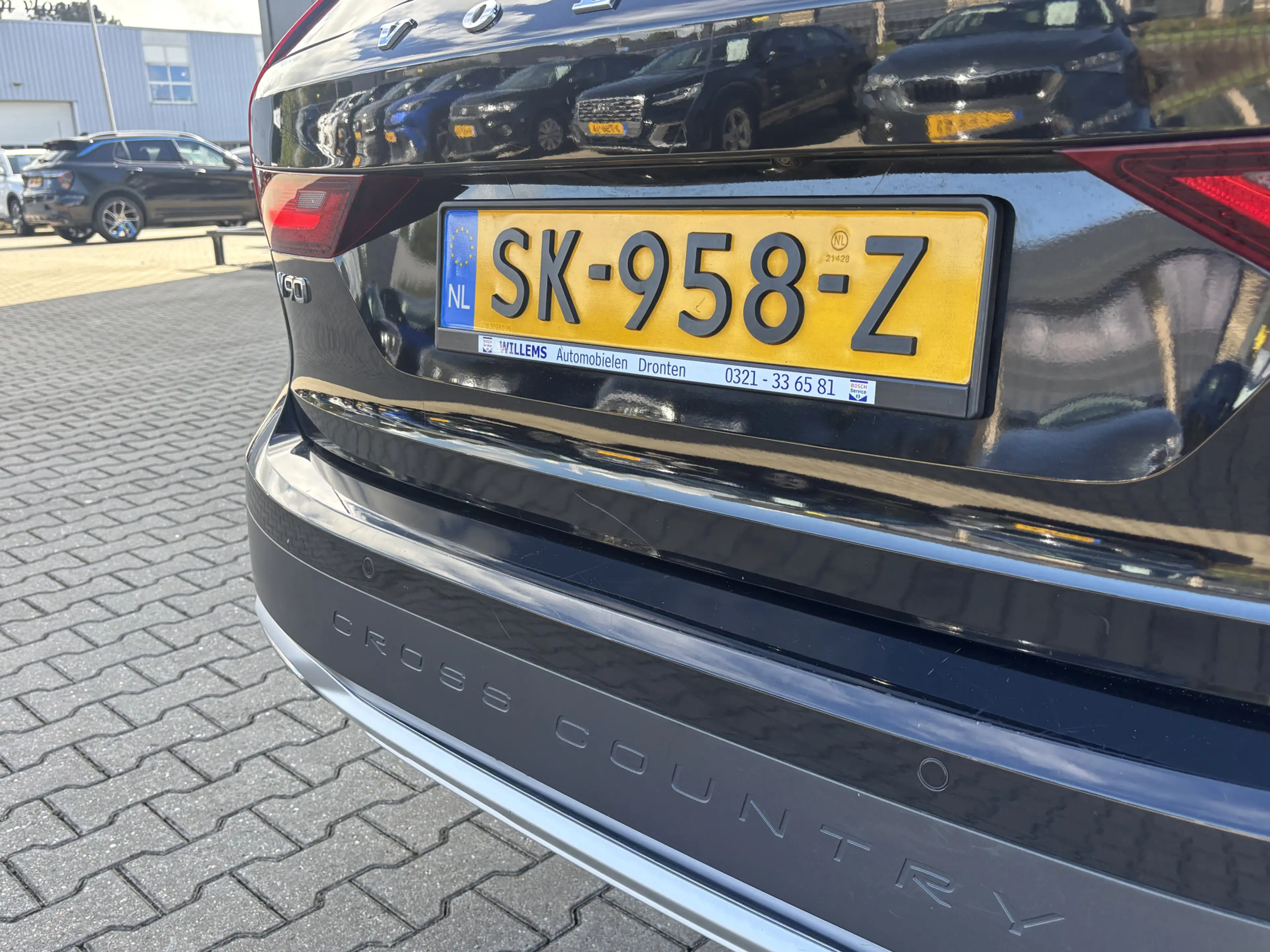Volvo V90 Cross Country 2.0 T5 90th Anniversary Edition — photo 6