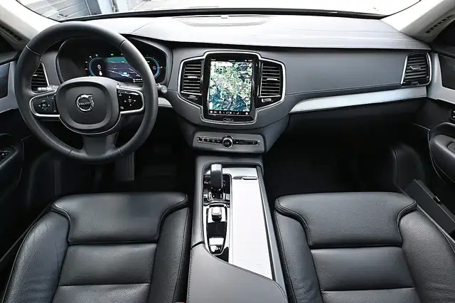 Volvo XC90 T8 AWD Recharge PHEV Plus Bright Geartronic ACC... Ansicht 14