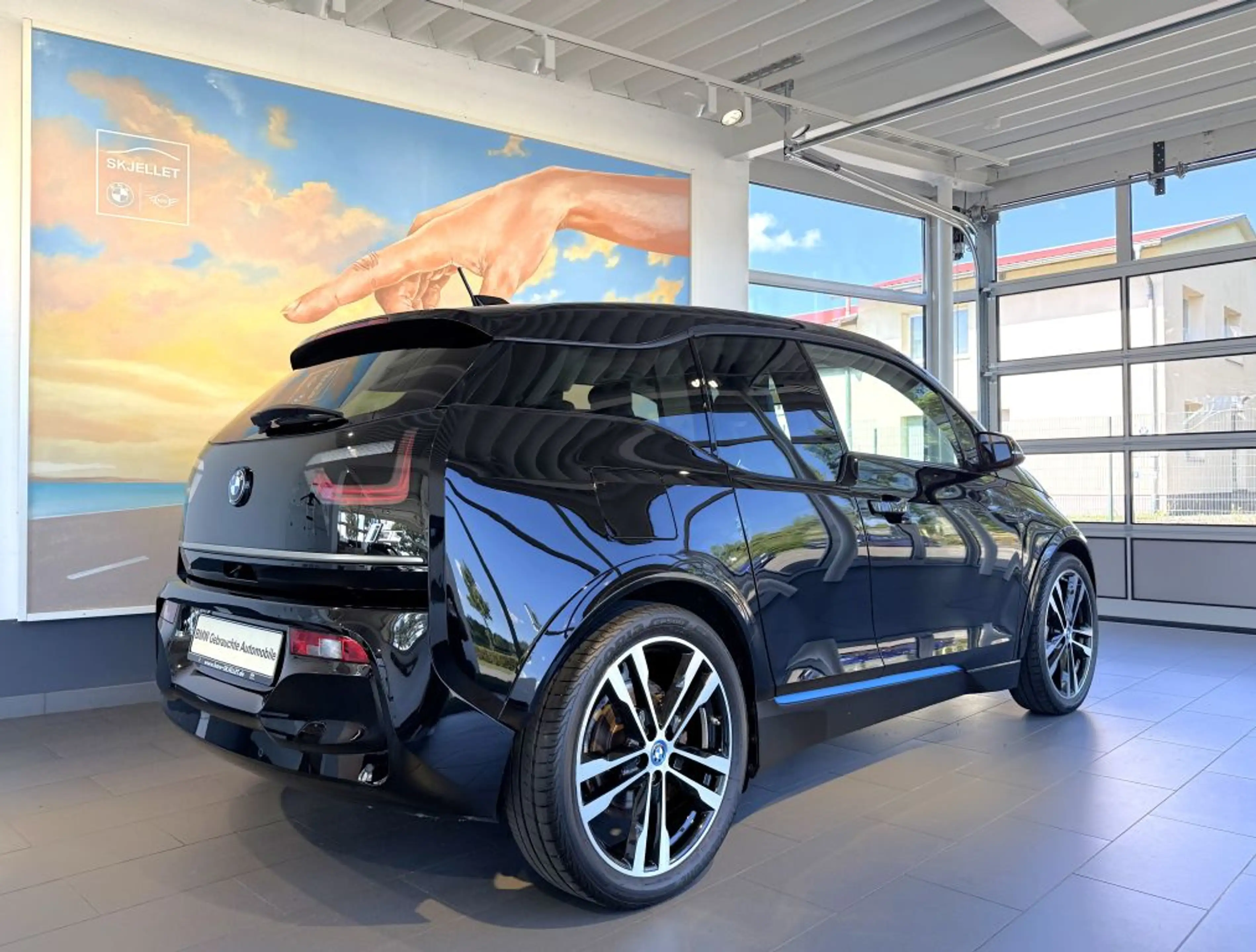 BMW i3 i3s 120 Ah Sportpaket+AC/DC+20*+HARM+NAVI+DAB+ — photo 9