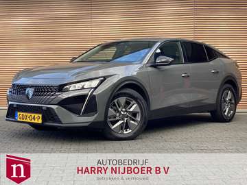 1.2 Hybrid 136 e-DCS6 Allure Camera / Navigatie /