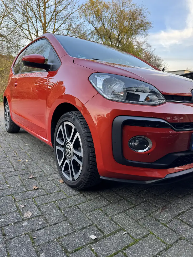 Volkswagen up! TSI (BlueMotion Technology) high Oranje - 1