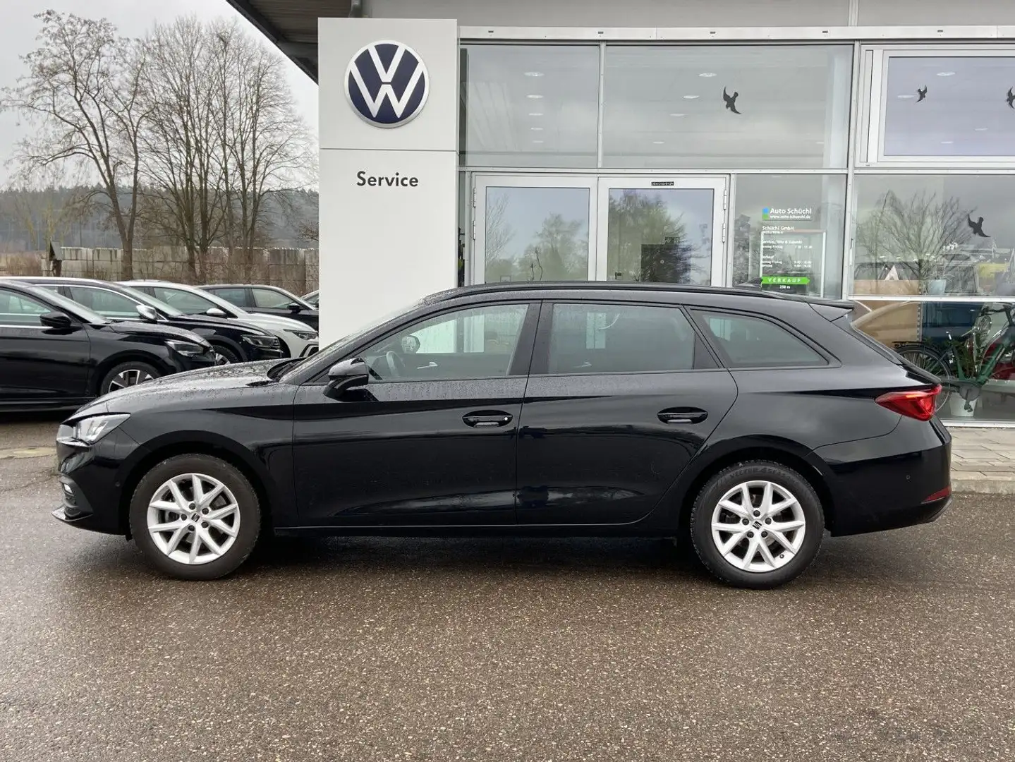 SEAT Leon ST 1.5 eTSI DSG Style NAVI-PRO+LED+VIRTUAL- Schwarz - 2