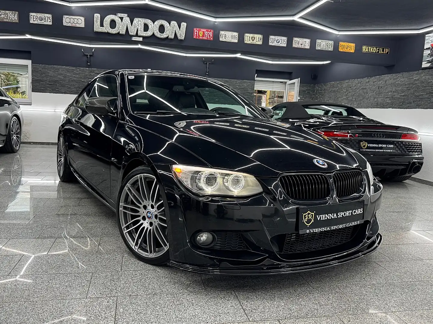 BMW 335 d Coupé Aut.*LCI-Facelift*M-Paket*Edition*Blick... Schwarz - 1