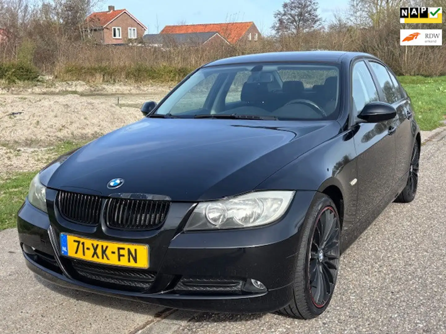 BMW 318 3-serie 318i Business Line ECC Audio-CD/Navigatie Negro - 1