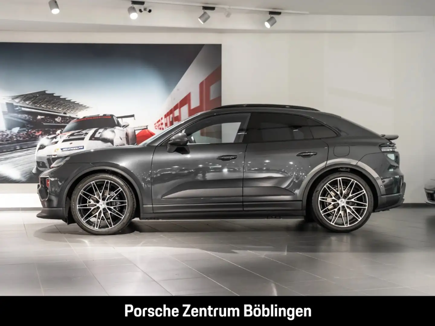 Porsche Macan 4 BOSE Surround-View LED-Matrix Panorama Grau - 2