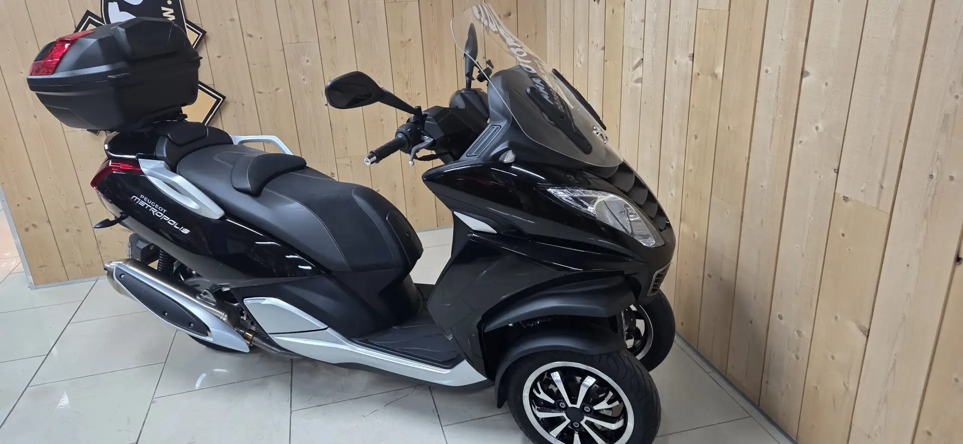 Peugeot Metropolis Noir - 1