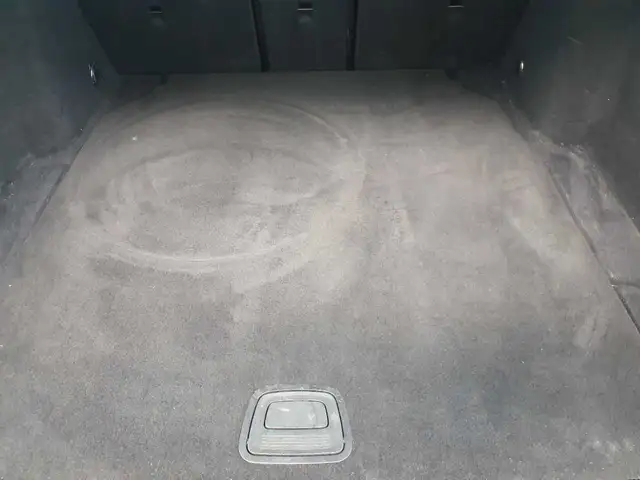 Mercedes-Benz C-Class view 15