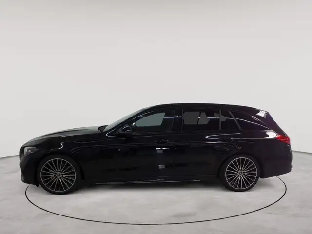 Mercedes-Benz C-Class view 6