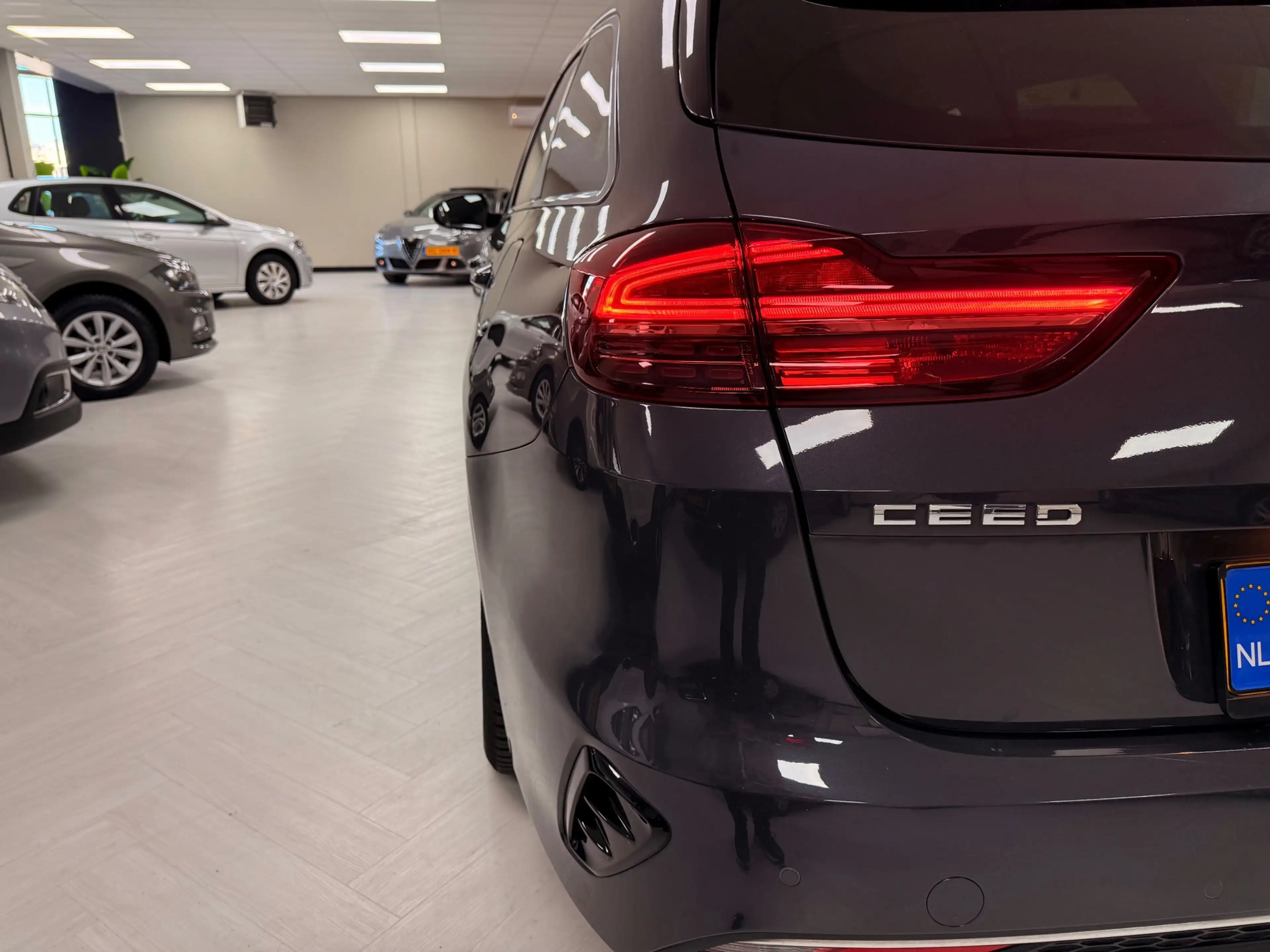 Kia Ceed SW / cee'd SW Sportswagon 1.0 T-GDi DynamicPlusLine|vol|1eig|CAR — photo 6