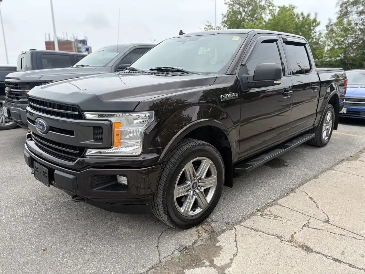 Ford F 150 снимка Ford F 150