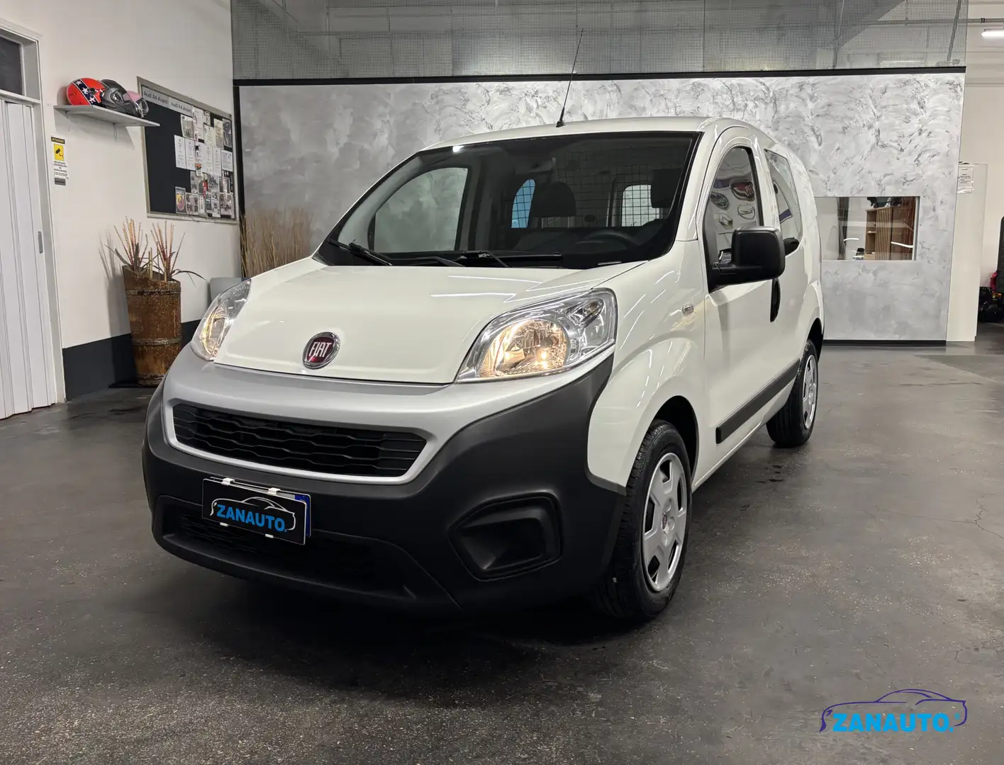 Fiat Fiorino 1.3 MJT 95CV SX *PREZZO+IVA* Wit - 1