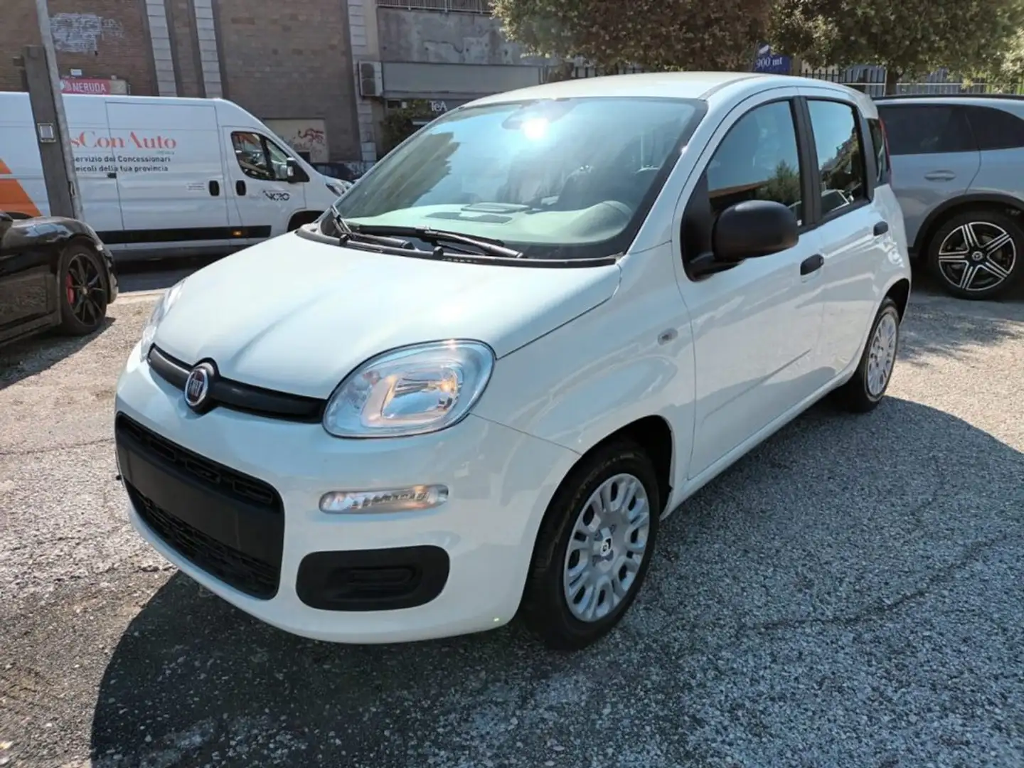 Fiat New Panda 1000 HYBRID 70 CV PACK CITY 5 POSTI USB ITALIA Blanc - 1