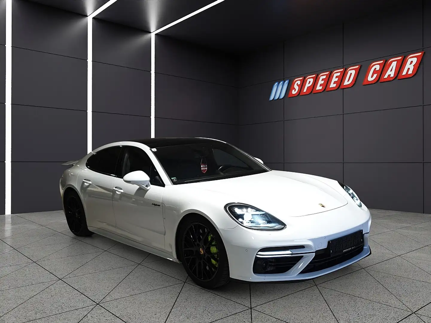 Porsche Panamera Weiß - 2