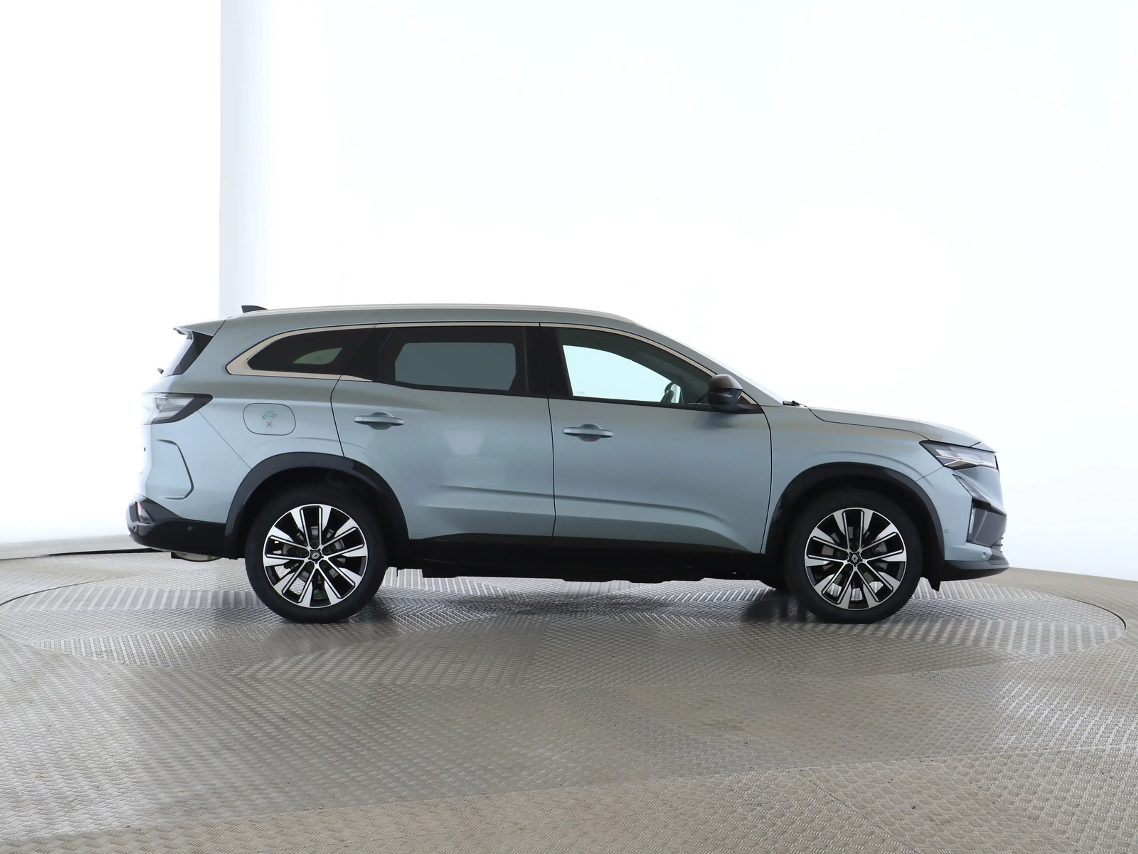 Renault Espace 6 Techno Full Hybrid E-Tech 200 7- Sitzer — photo 8